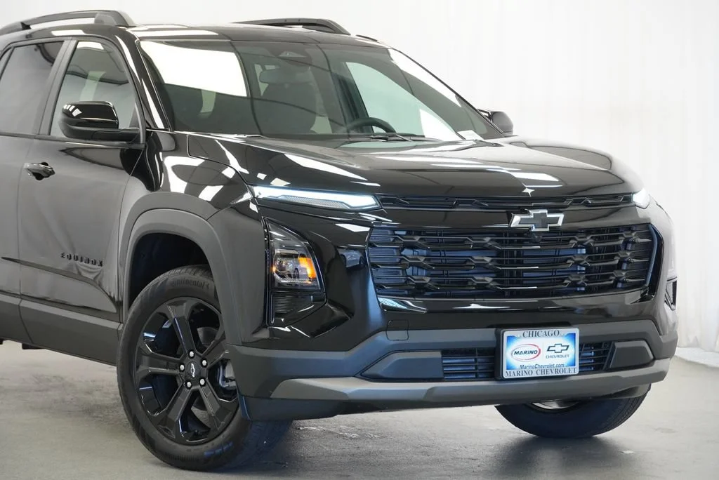 New 2027 Mosaic Black Metallic Chevrolet LT image 9