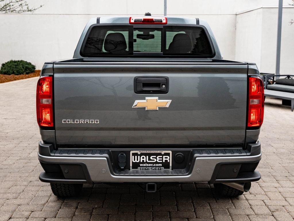 Used 2019 Satin Steel Metallic Chevrolet Z71 image 7