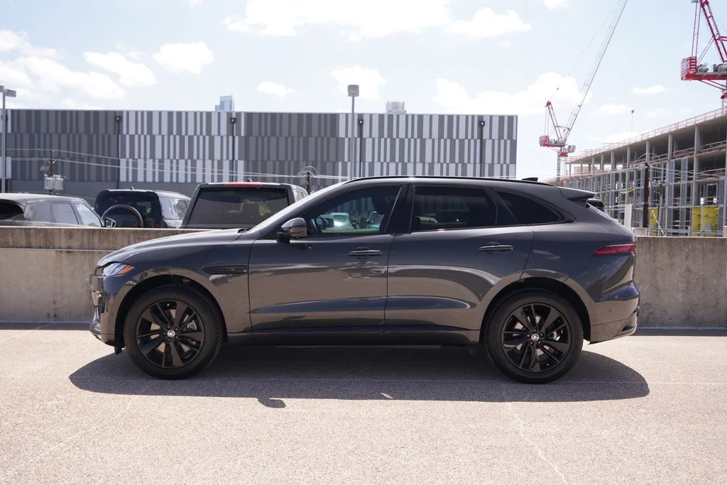 2026 Jaguar F-Pace R-Dynamic S - Photo 5