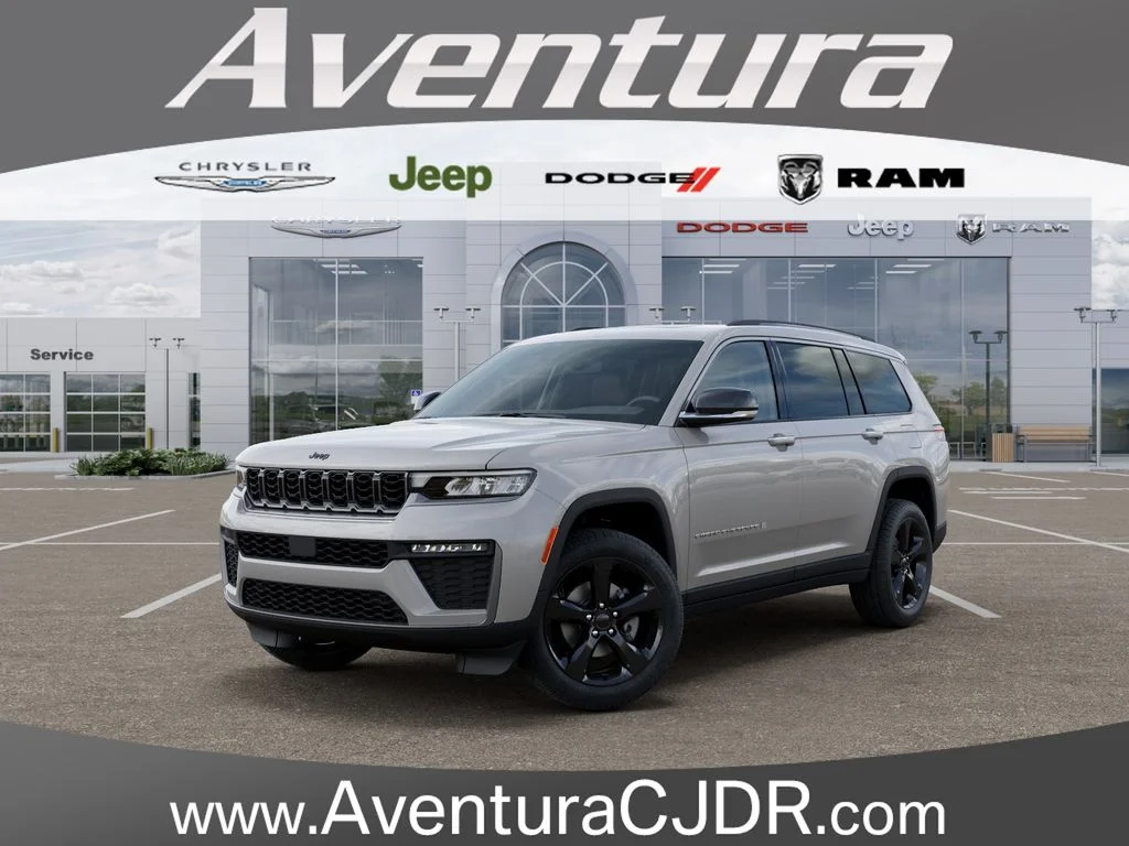 New 2026 Silver Zynith Exterior Paint Jeep Limited image 1