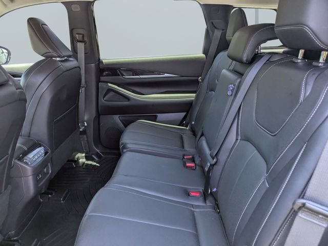 Used 2023 Black INFINITI PURE image 14