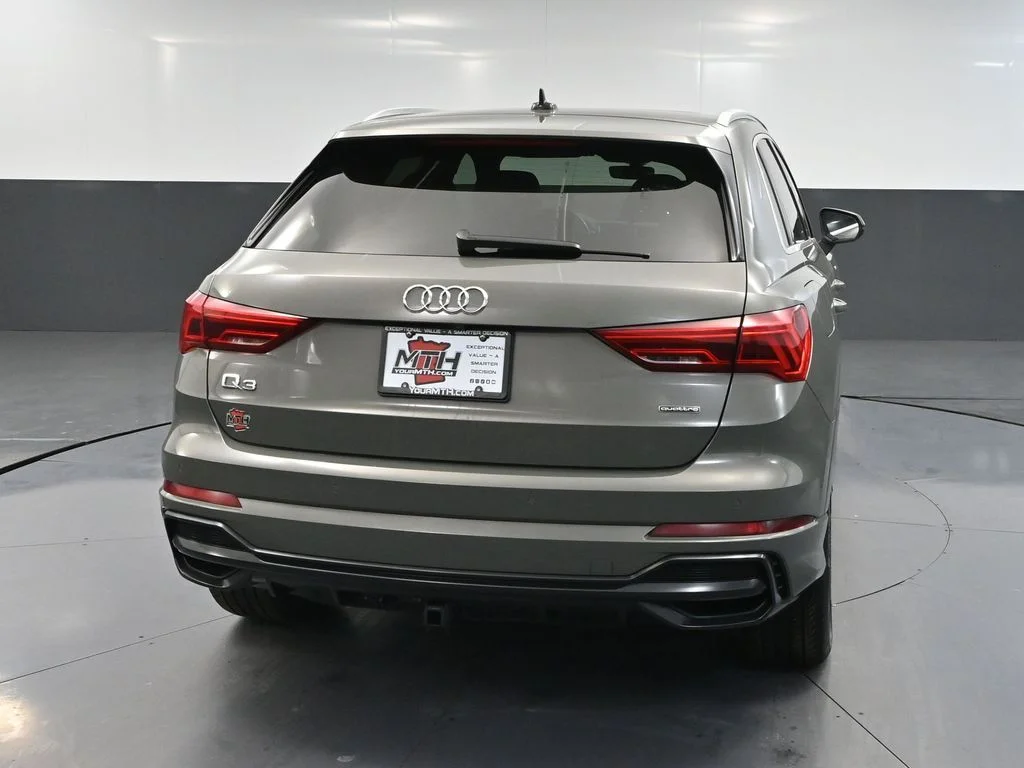 Used 2022 Gray Audi Premium image 6