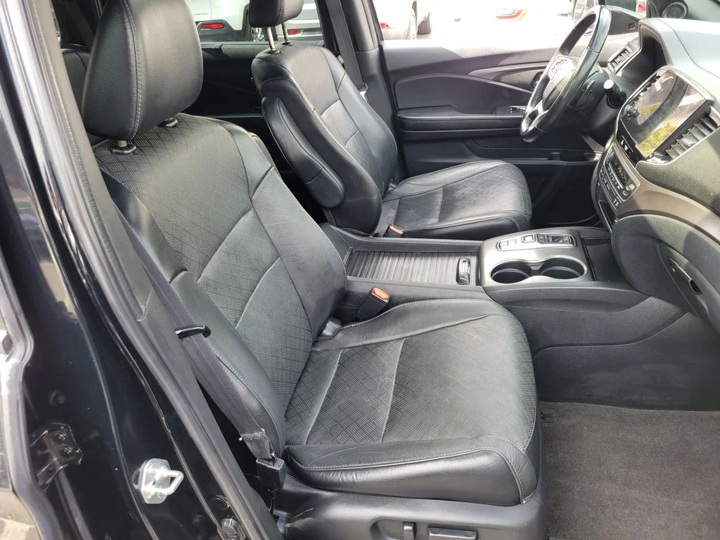 Used 2020  Honda EX-L image 19