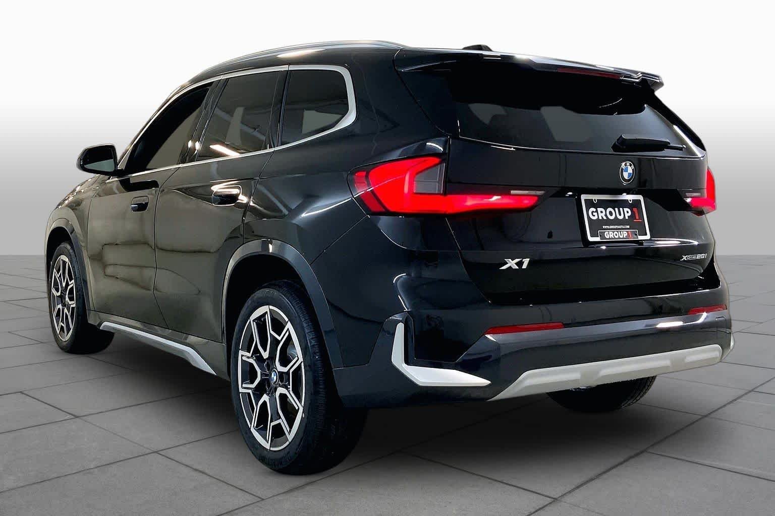 New 2026 Jet Black BMW xDrive28i image 12