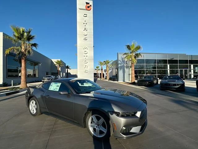 2026 Ford Mustang EcoBoost Fastback's photo