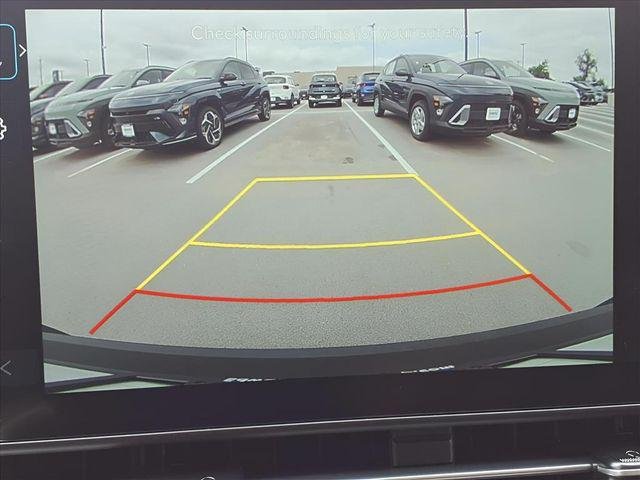 2025 Hyundai Kona SEL Convenience - Photo 15