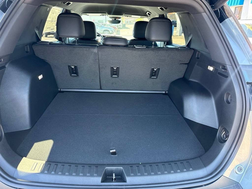 2026 Chevrolet Equinox LT - Photo 32