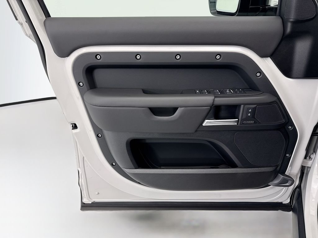 New 2026 Borasco Grey LAND ROVER X-Dynamic SE image 22