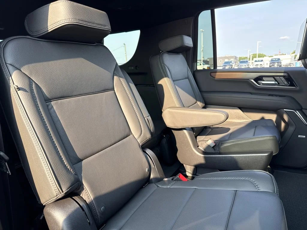 2026 GMC Yukon XL Denali - Photo 35