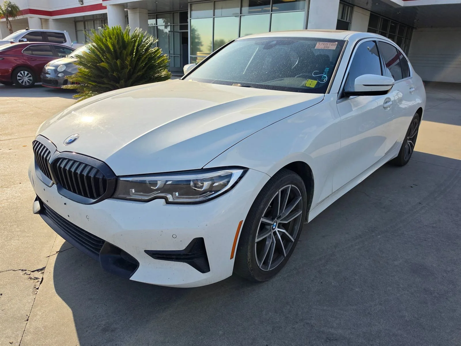 2020 BMW 3 Series 330i xDrive Sedan's photo