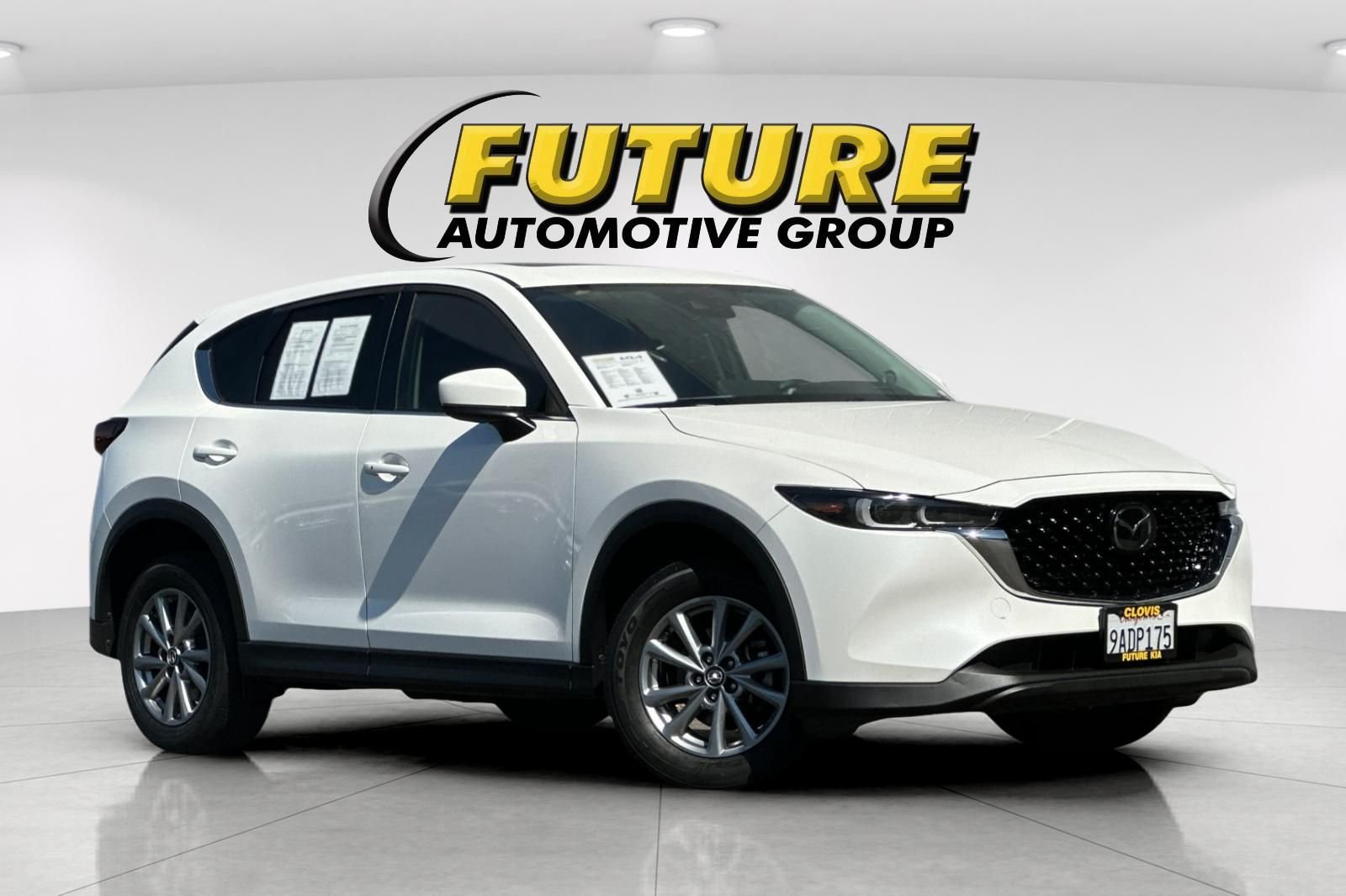 Used 2022 White Mazda 2.5 S Preferred Package AWD image 2