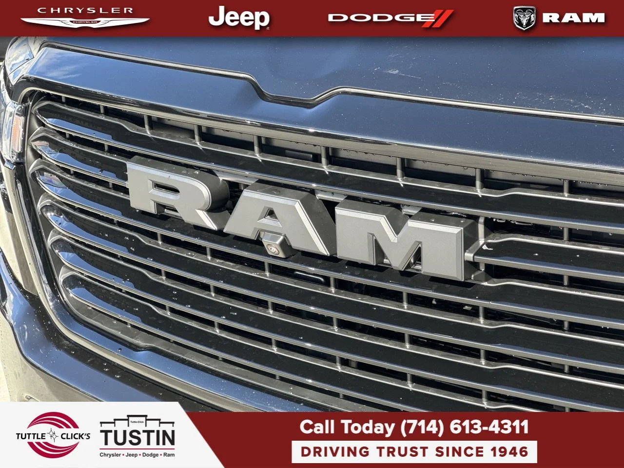 New 2027 Diamond Black Crystal Pearl-Coat Exterior Paint RAM Laramie image 14