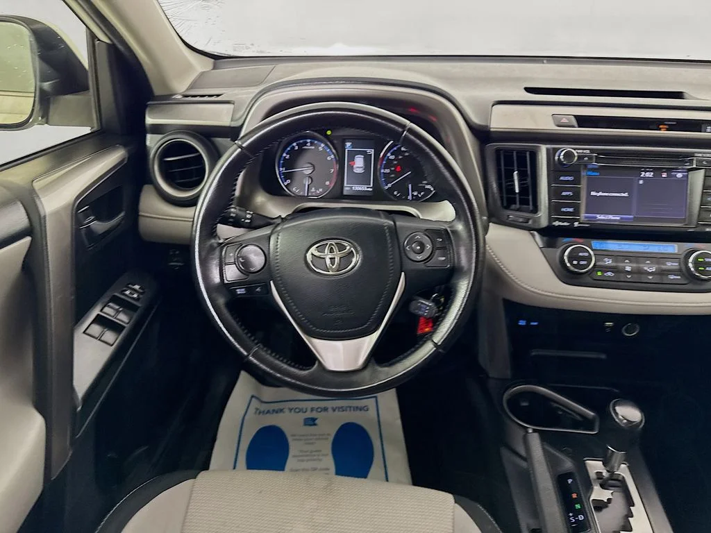 Used 2016 Super White Toyota XLE image 25