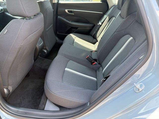 New 2026 Blue Hyundai SE image 25