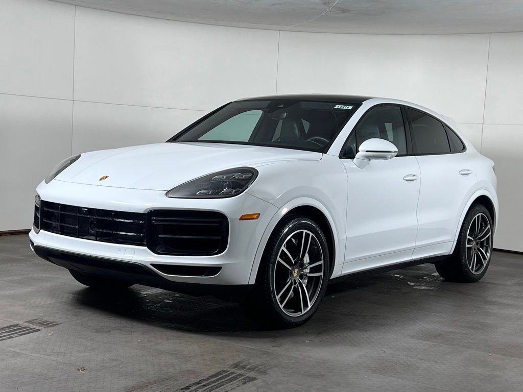 2023 Porsche Cayenne Turbo's photo