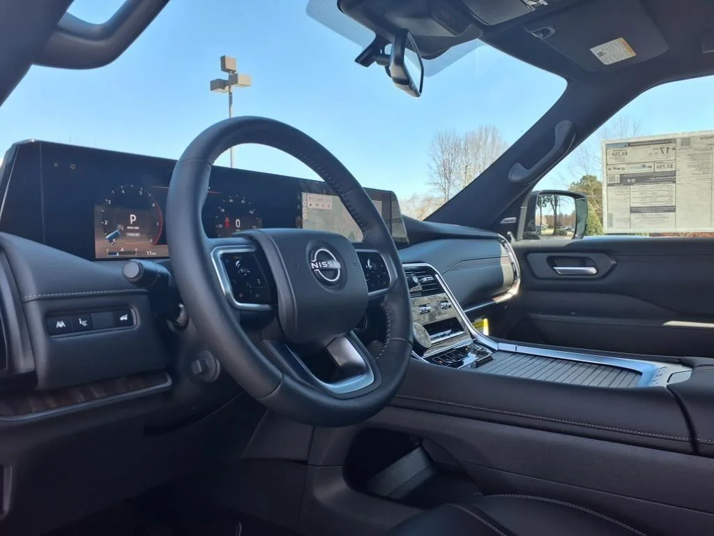 2025 Nissan Armada SL - Photo 8