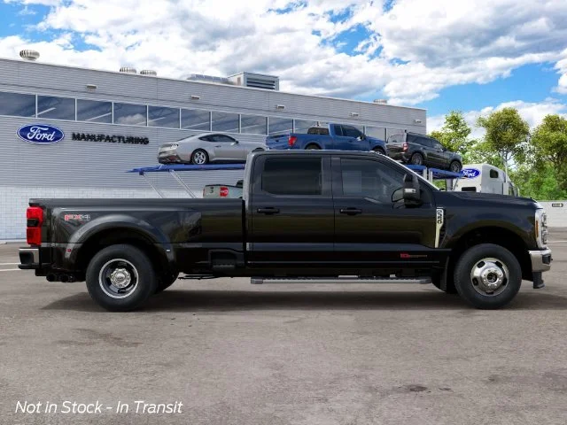 New 2027 Agate Black Metallic Ford Lariat image 6