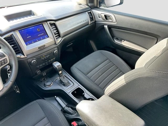 Used 2020 White Ford XLT image 21