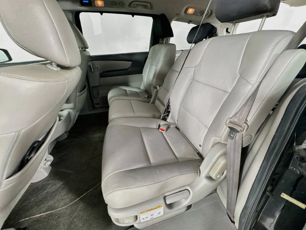 Used 2012 Black Honda Touring image 30