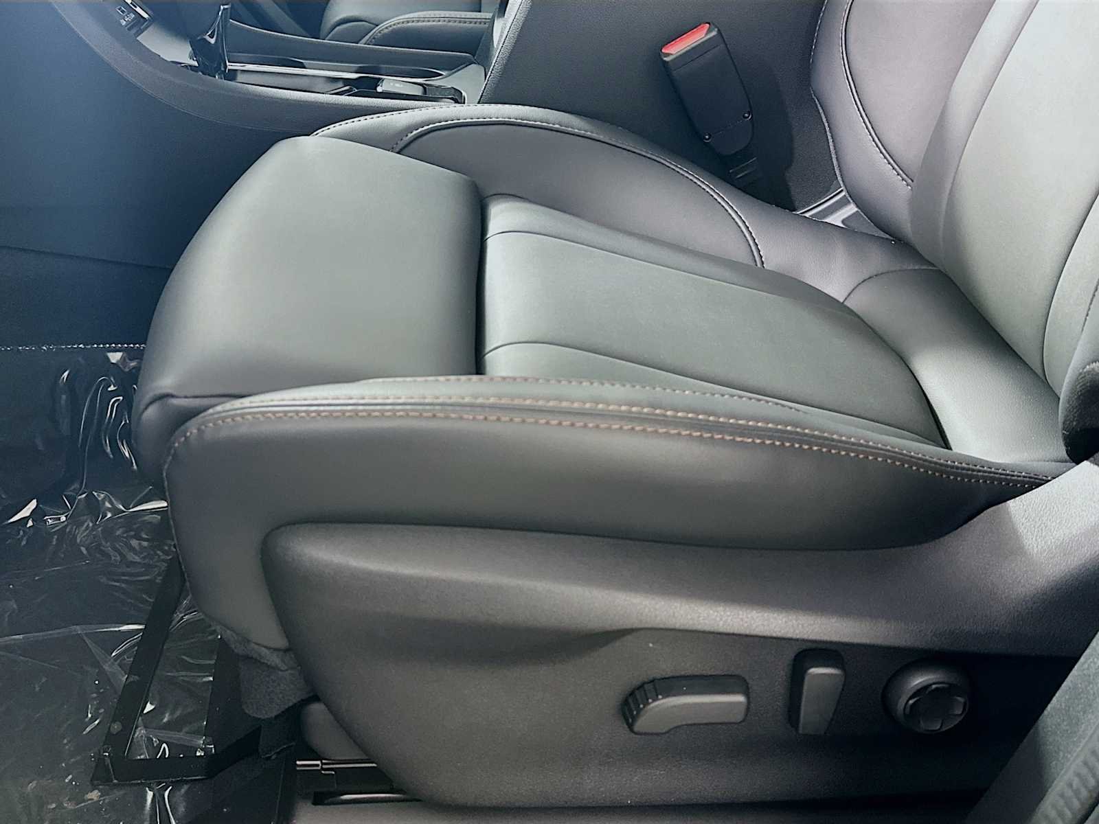 2026 Subaru Ascent Limited Bronze Edition - Photo 18