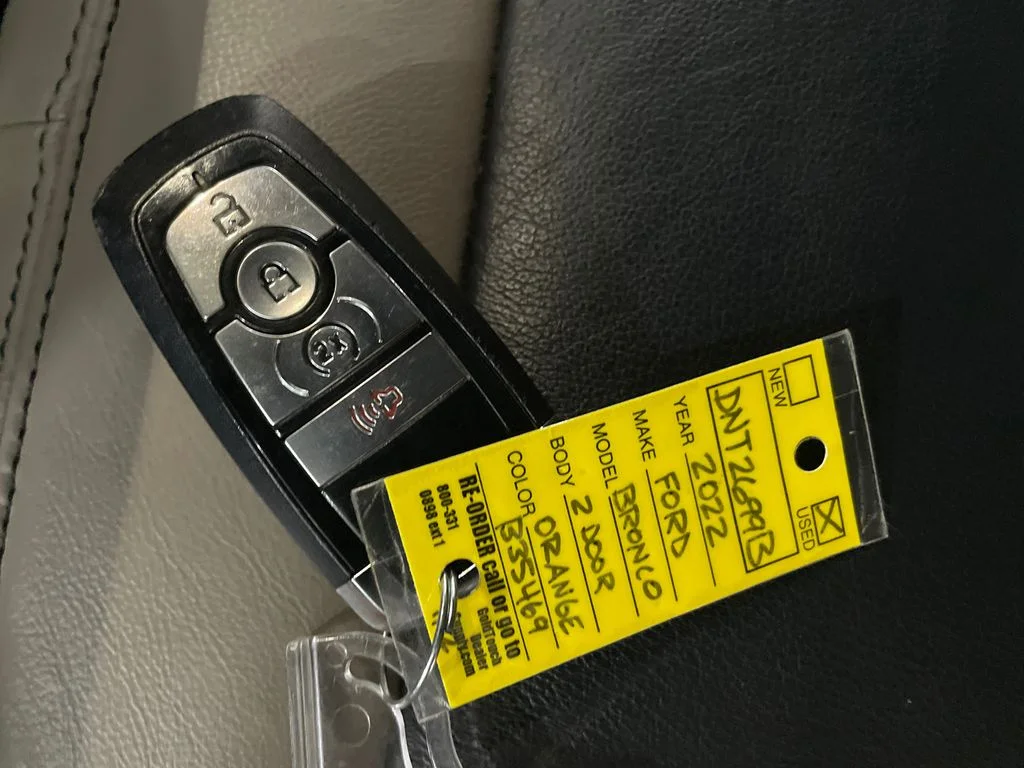 Used 2022 CYBER ORANGE MET TRI-COAT Ford Wildtrak image 35