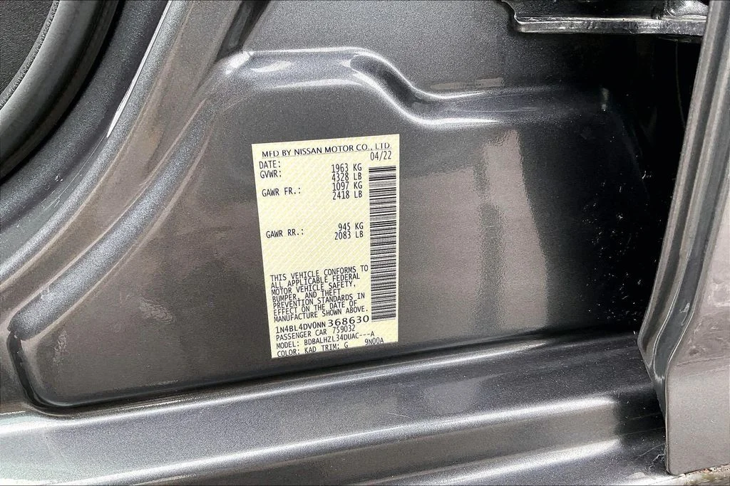 Used 2022 Gray Nissan 2.5 SV image 36