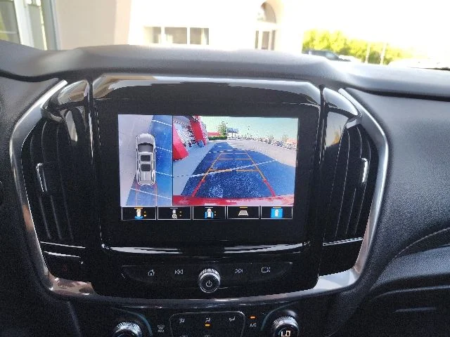 Used 2023 Red Chevrolet RS image 57