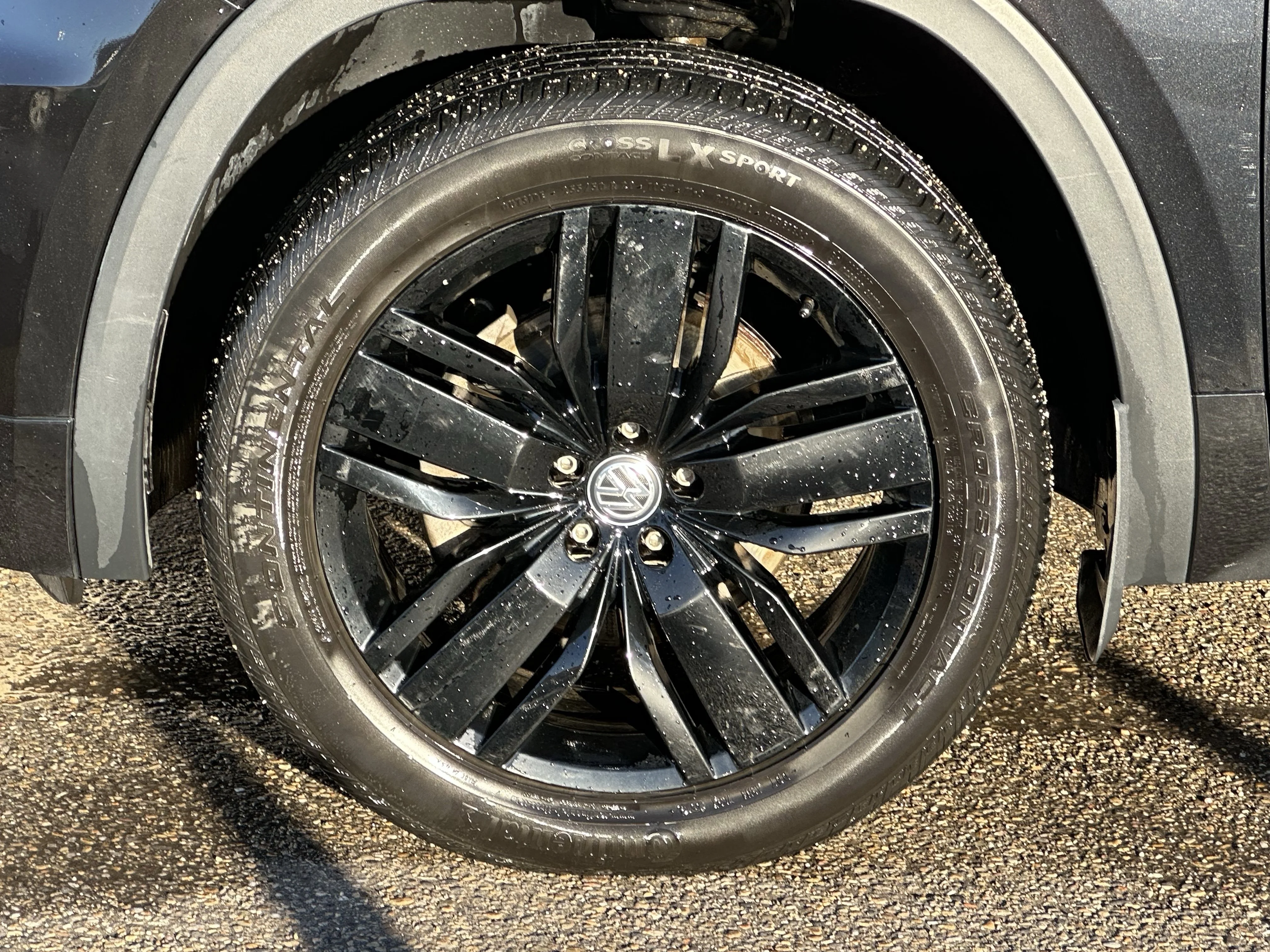 Certified Used 2019 Black Volkswagen Execline image 8