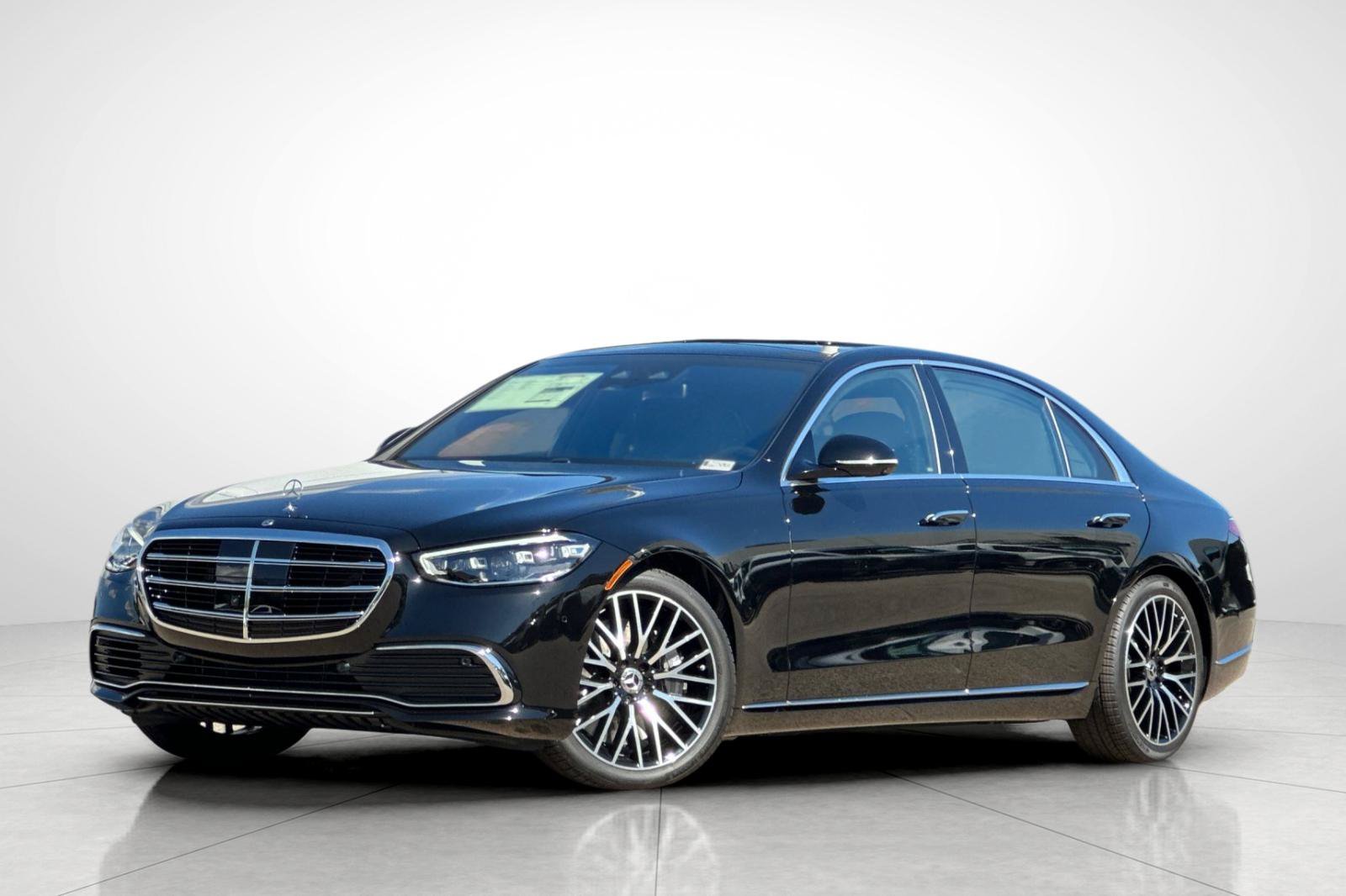 Certified Used 2026 Black Mercedes-Benz S 580 image 1