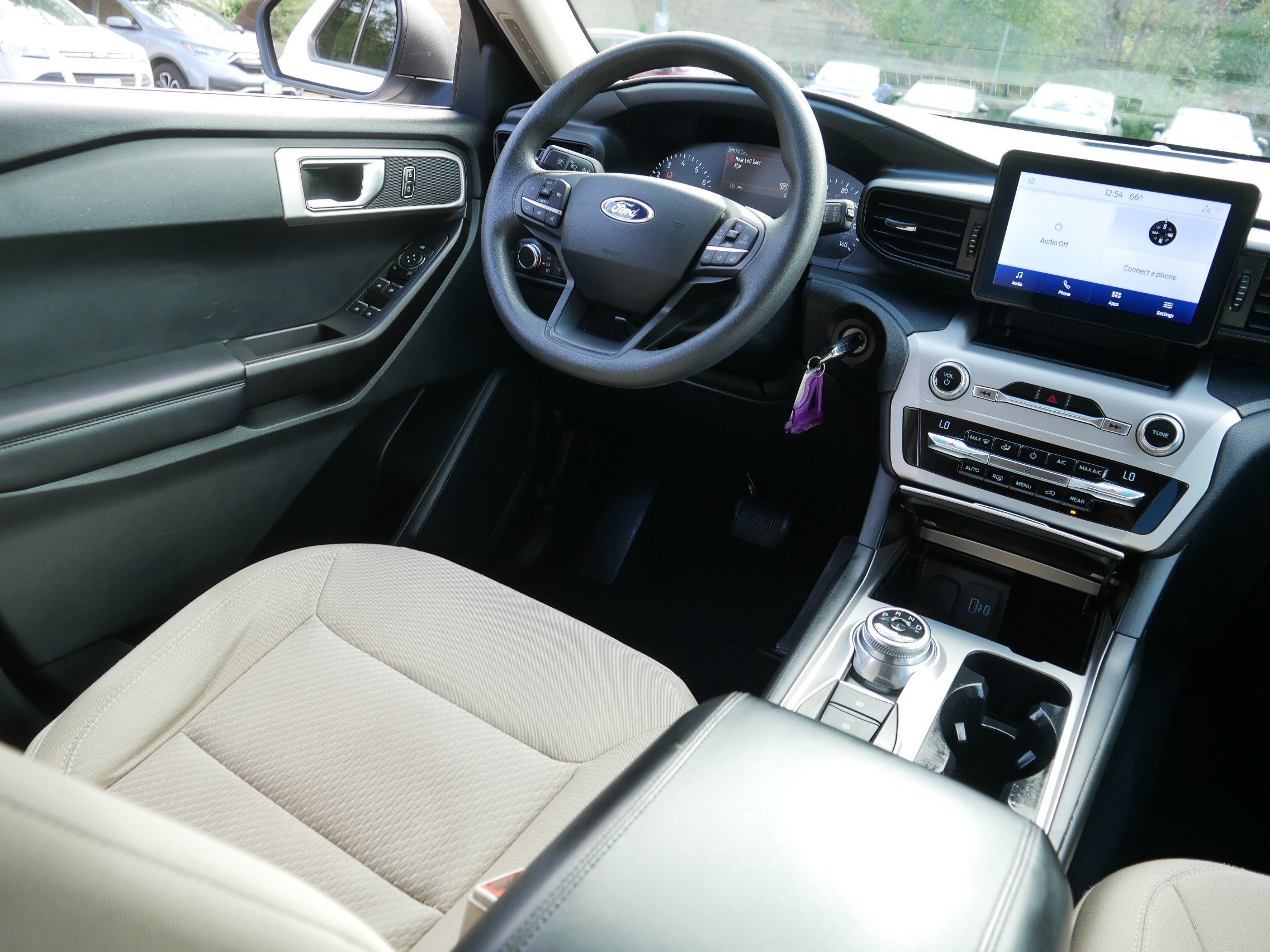 Used 2021 Oxford White Ford Base image 9