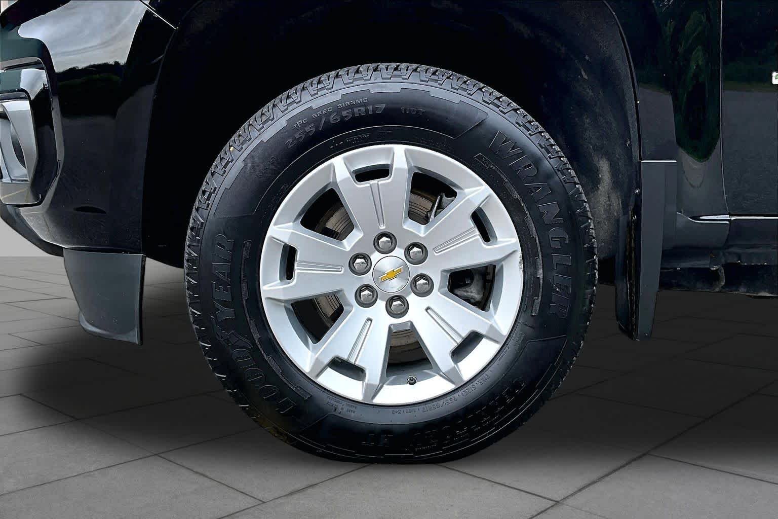 Used 2022 Black Chevrolet 4WD LT image 11