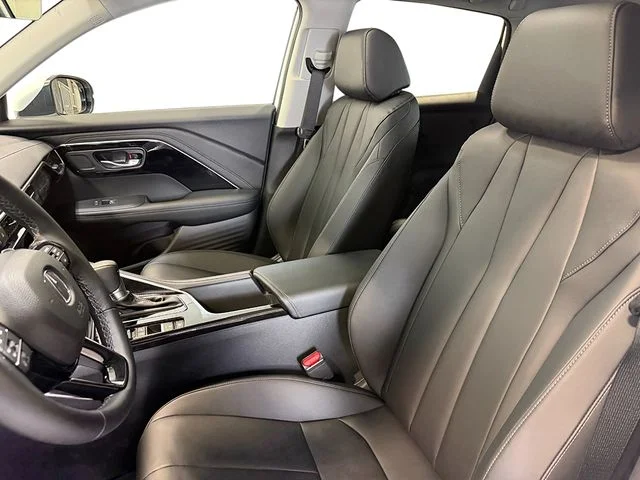 New 2026 Solar Silver Metallic Acura Base image 15