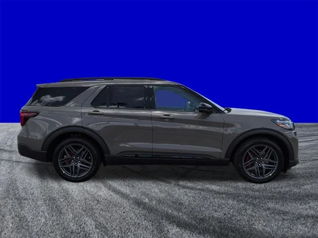 New 2026 Marsh Gray Ford ST image 3