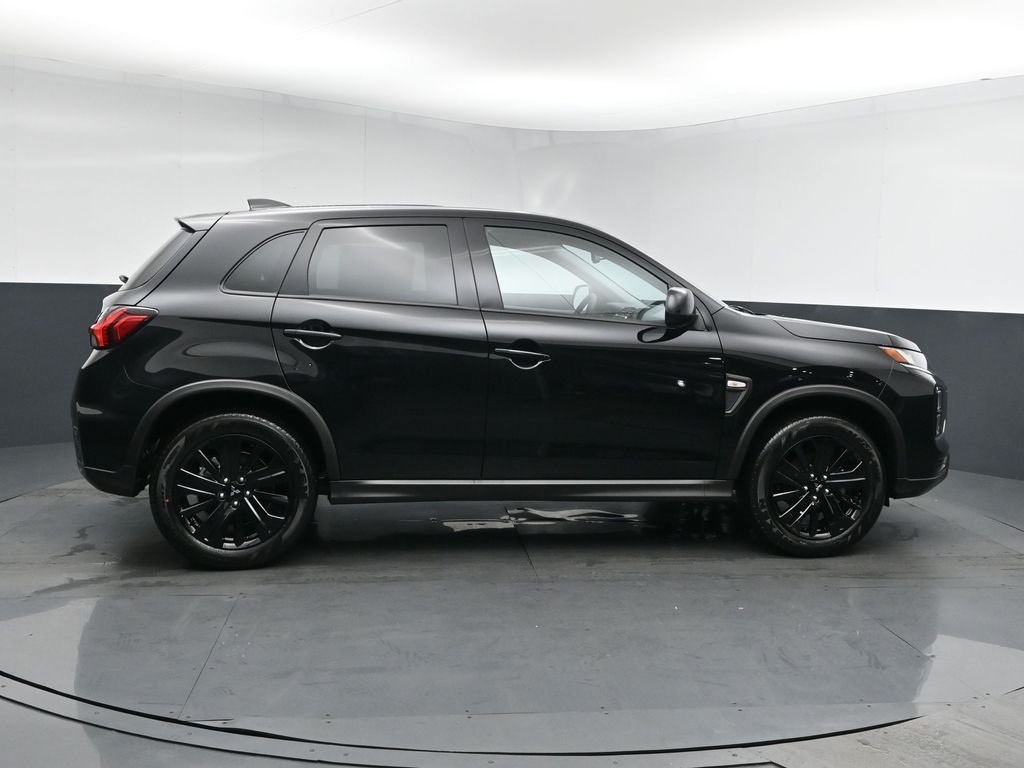 New 2026 Black Mitsubishi 2.0 LE image 3