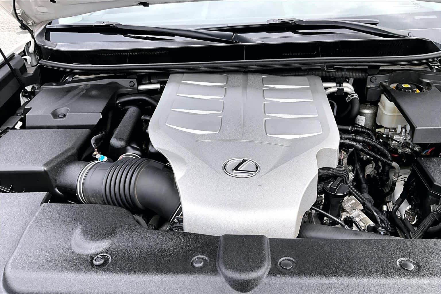 Used 2019 Starfire Pearl Lexus Premium image 32