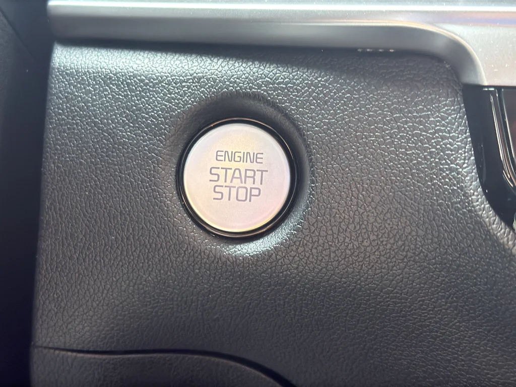 New 2026 Glacial White Pearl Kia LX image 13