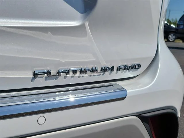 2023 Toyota Highlander Platinum - Photo 14