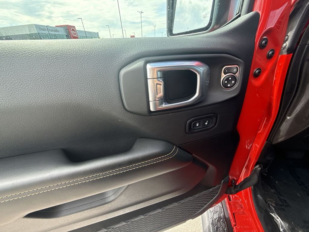Used 2024 Red Jeep Sahara image 15