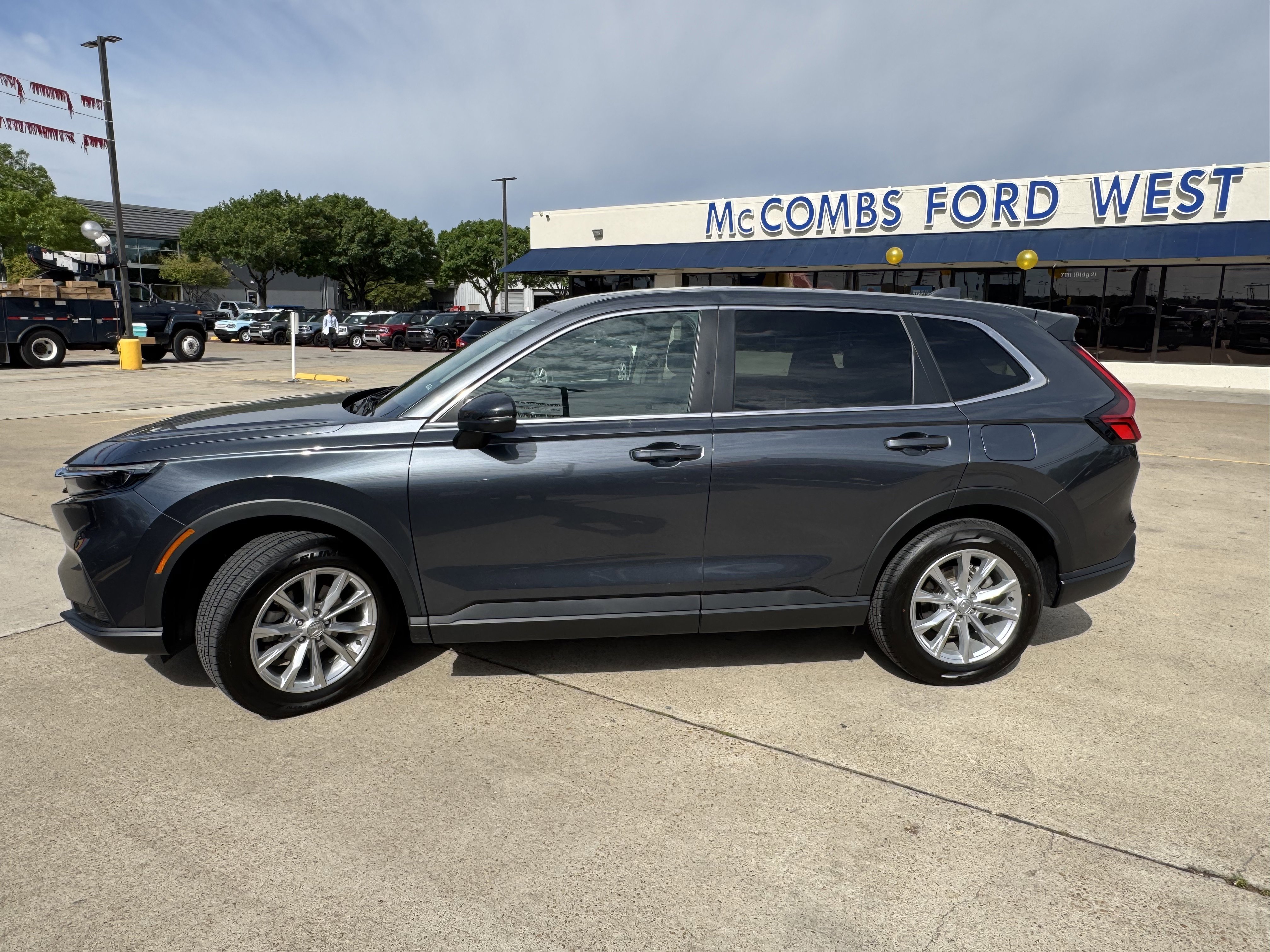 Used 2025 Gray Honda EX-L image 11