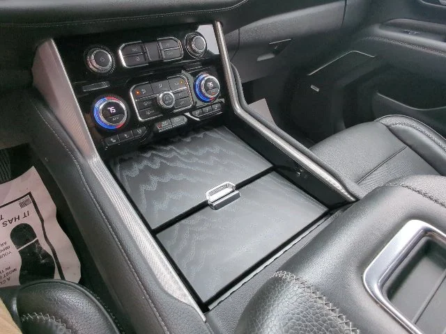 2023 GMC Yukon XL Denali - Photo 17