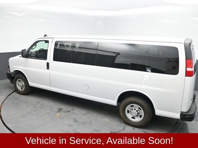 Used 2024 White Chevrolet LS image 27