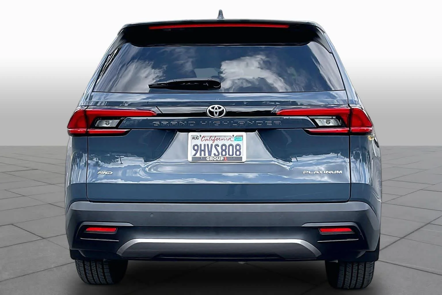 Used 2024 Storm Cloud Toyota Platinum image 4