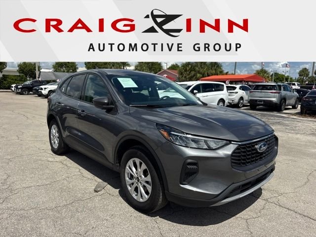 Used 2025 Gray Ford Active image 1