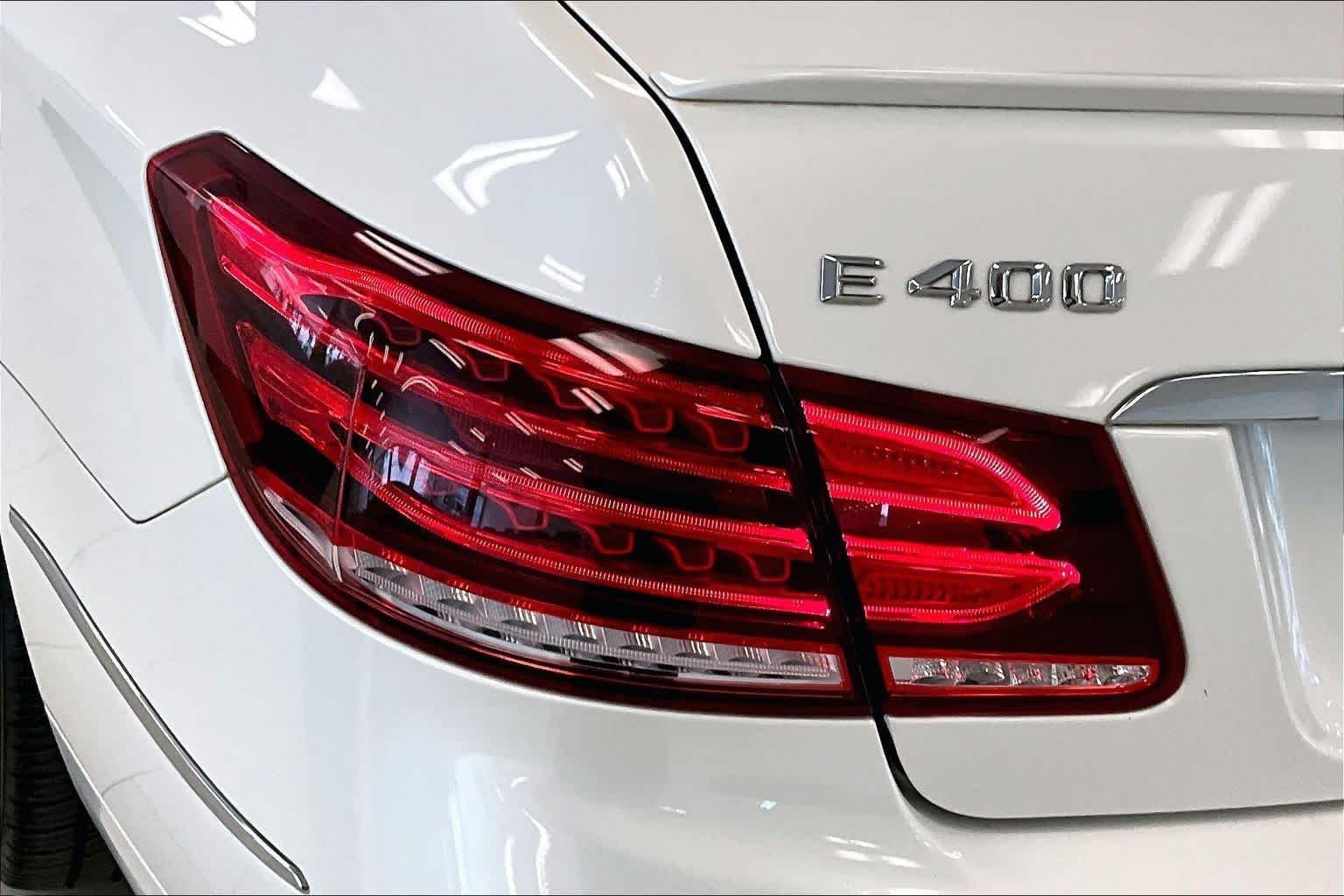 Used 2016 designo Diamond White Metallic Mercedes-Benz E 400 image 26