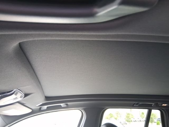 Used 2023 Gray BMW sDrive30i image 18