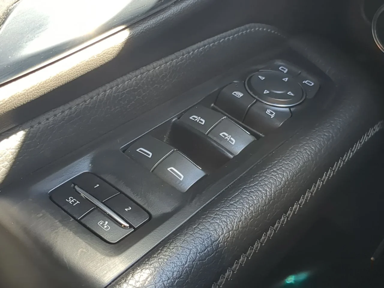 2021 GMC Yukon Denali - Photo 58