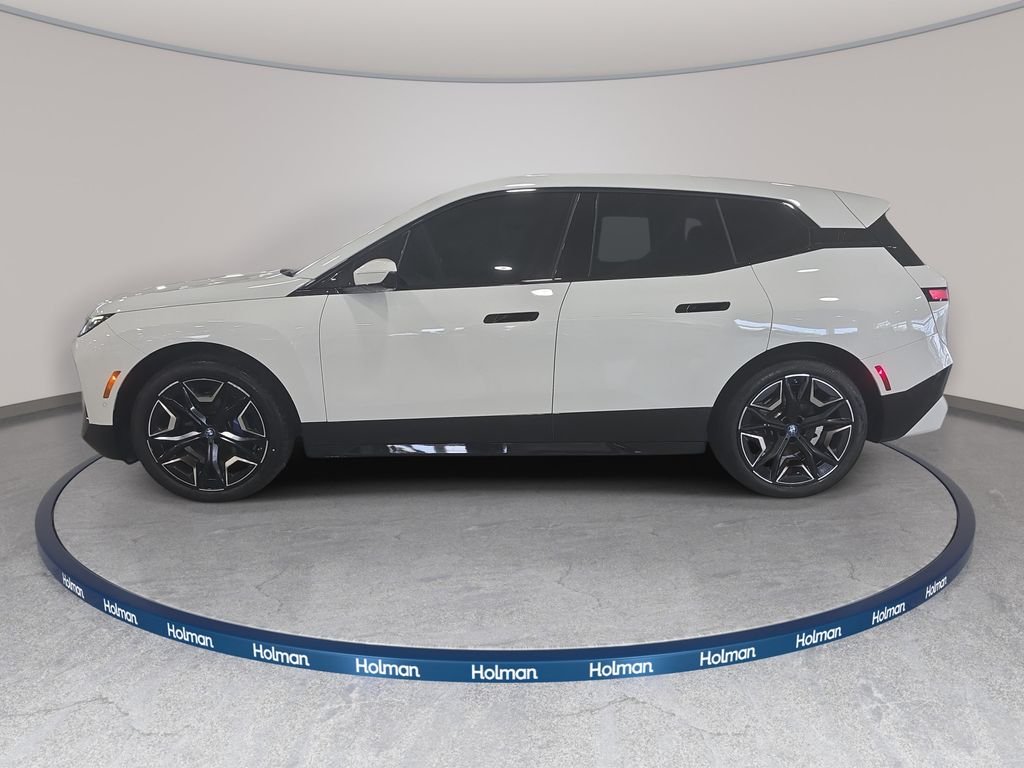 Certified Used 2024 Alpine White BMW xDrive50 image 8