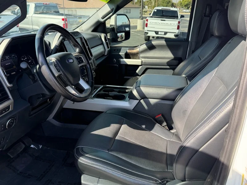 2022 Ford F-350 Super Duty Lariat - Photo 17
