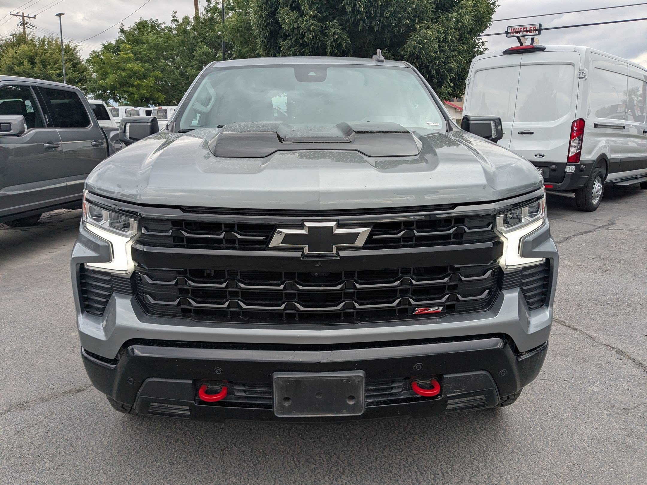 Used 2024 Sterling Gray Metallic Chevrolet LT Trail Boss image 9
