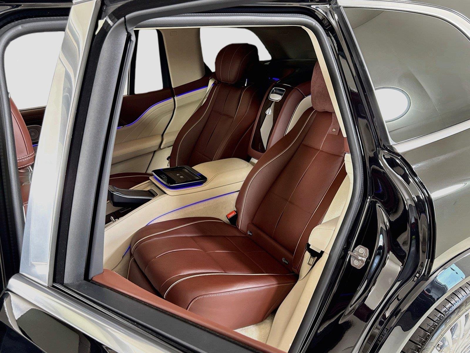 Used 2021 Obsidian Black Metallic Mercedes-Benz Maybach GLS 600 | One Owner | Executive Seating image 25